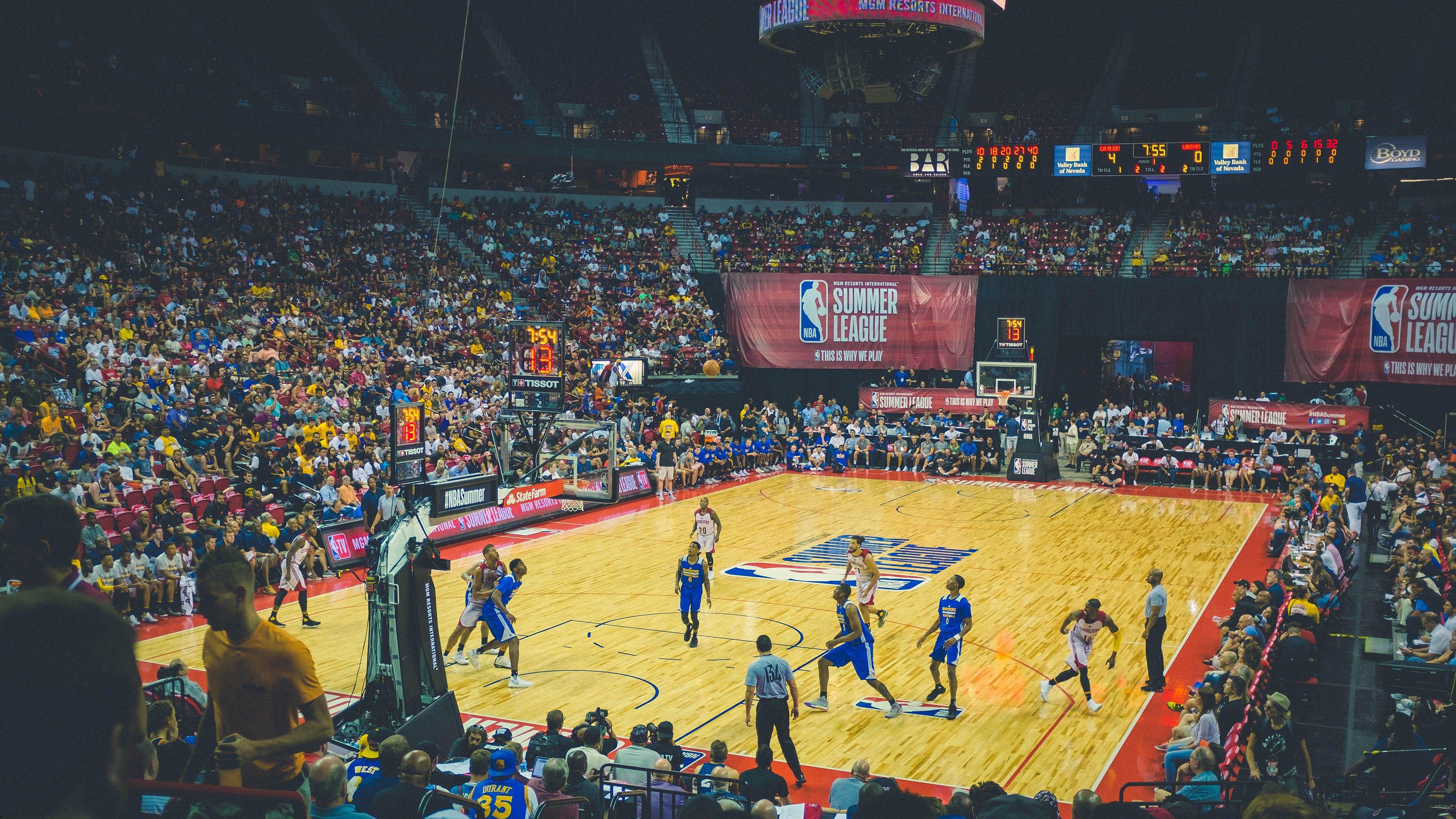 桑德兰主帅勒布里斯公开辟谣,所谓追逐莱比锡前锋奥蓬达纯属虚假传闻