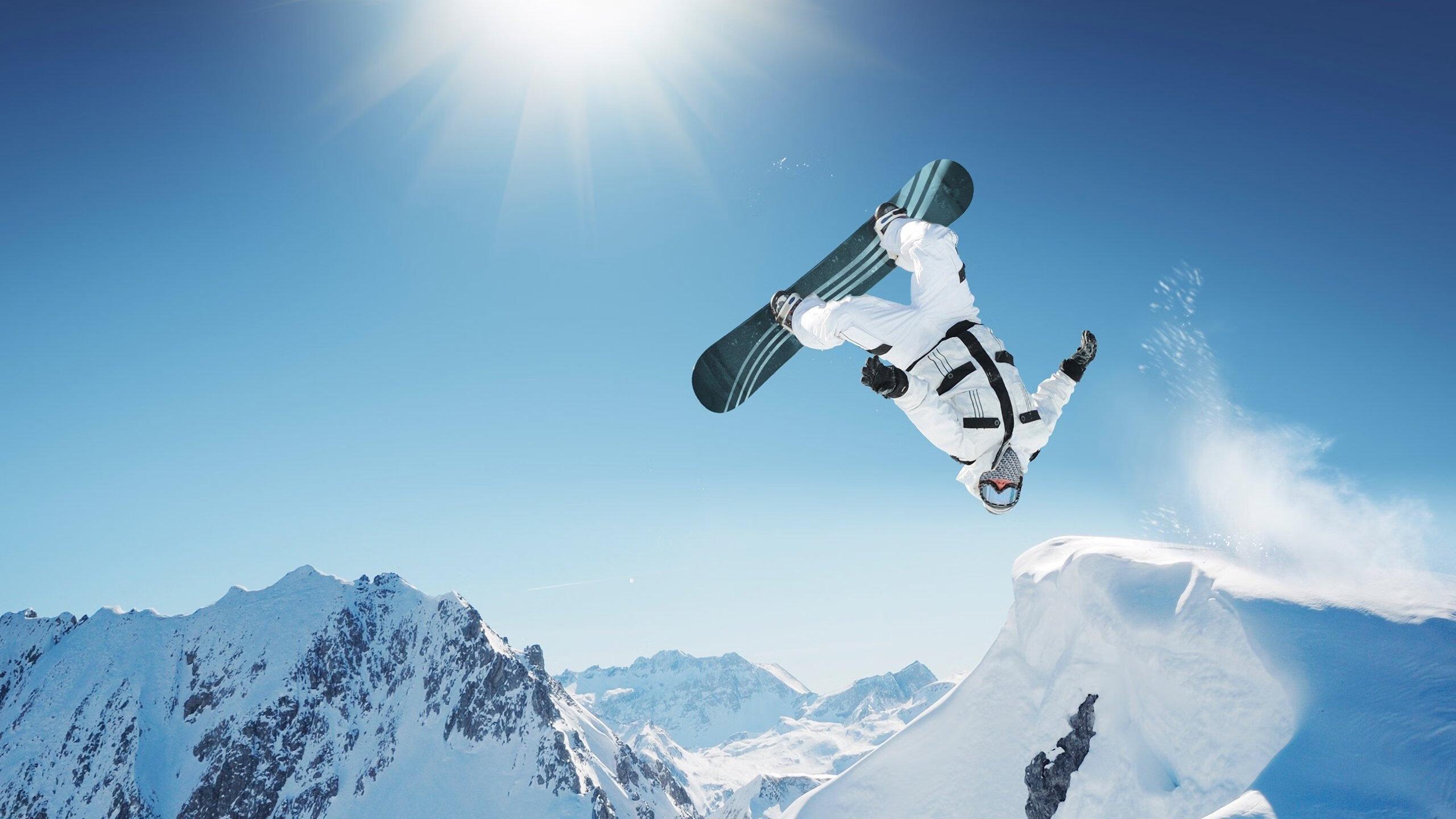 帆看世界杯，卡塔尔人的足球情结，是热爱还是责任？